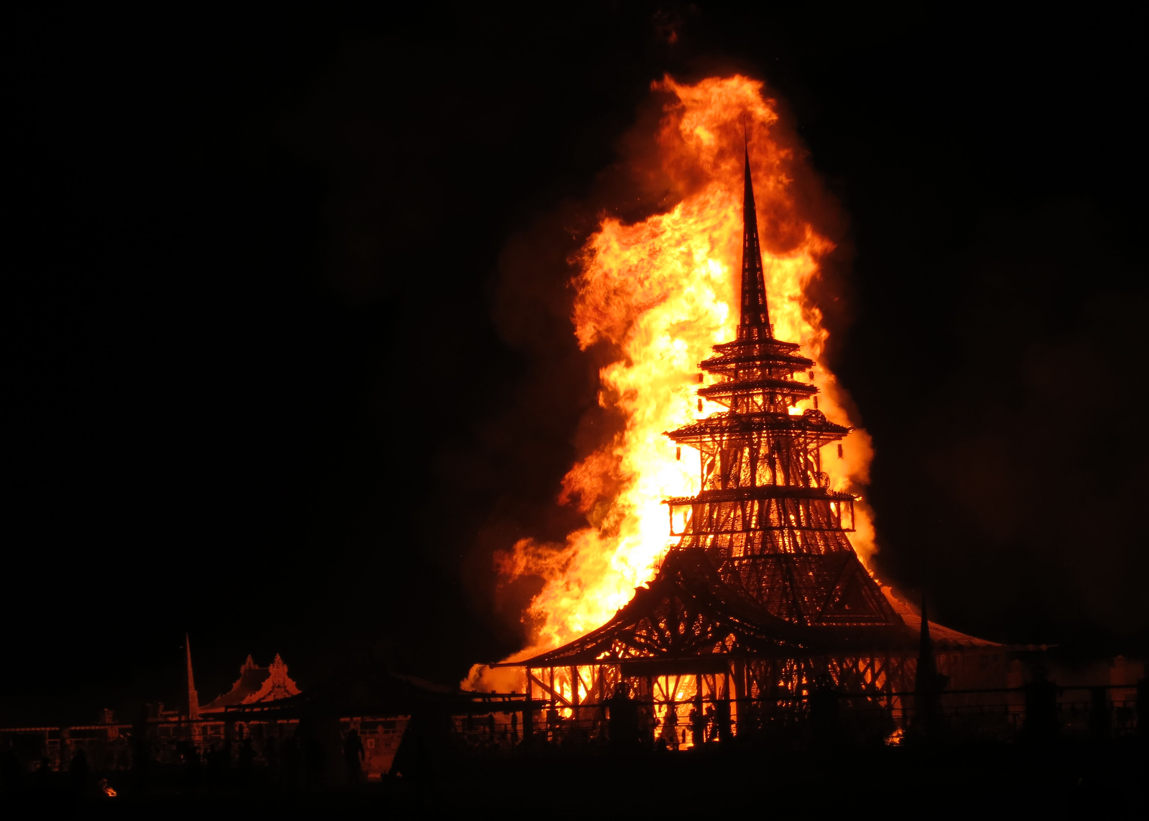 The burning of the Temple on Sunday night sends thousands of messages to loved ones wafting into the sky.
